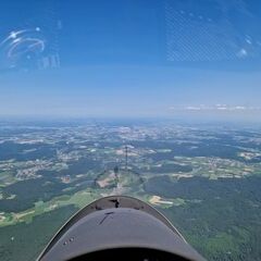 Flugwegposition um 13:24:02: Aufgenommen in der Nähe von Kelheim, Deutschland in 1876 Meter